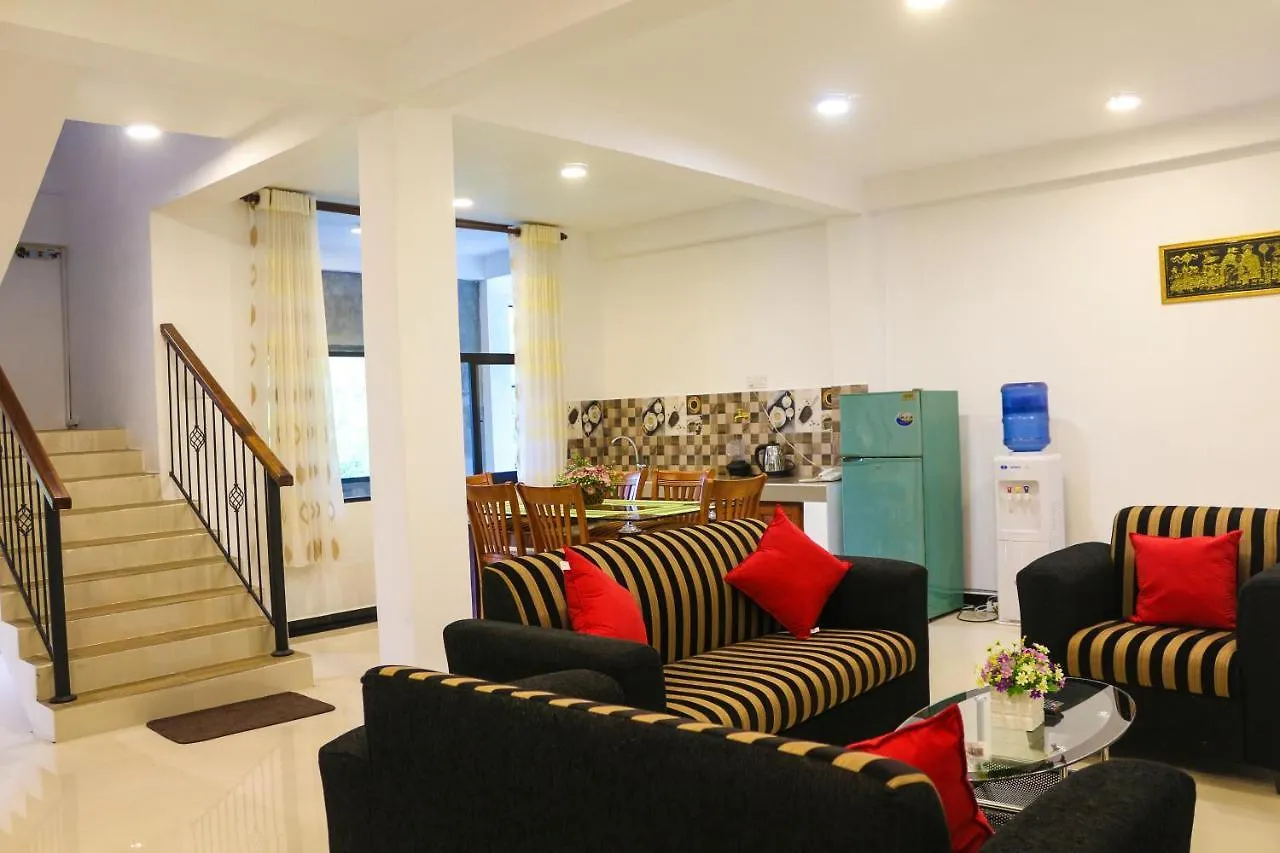 *** Отель River Valley Inn Канди Шри-Ланка