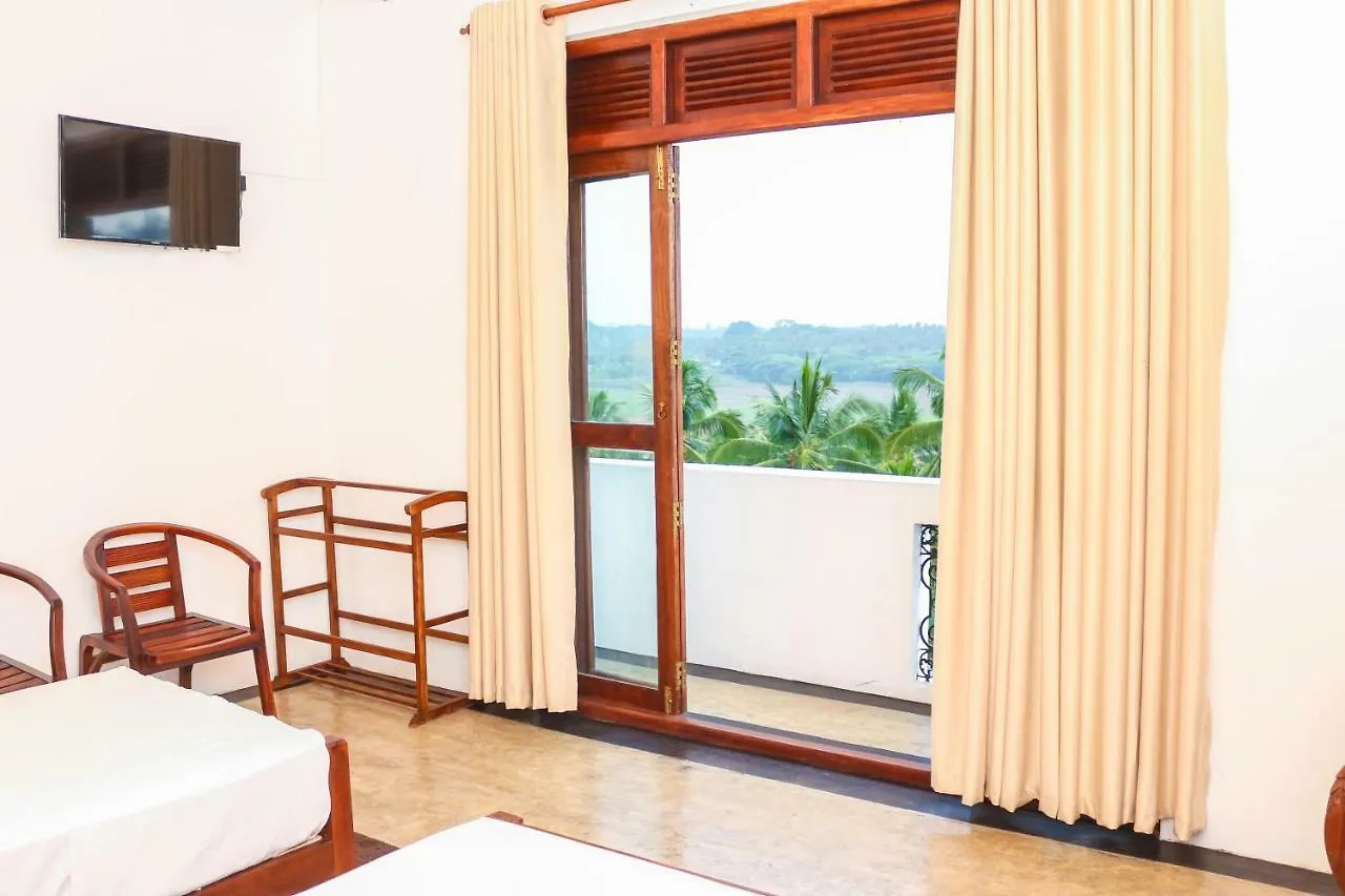 River Valley Inn Κάντι 3*,